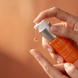 Un pulso libera una gota de sérum