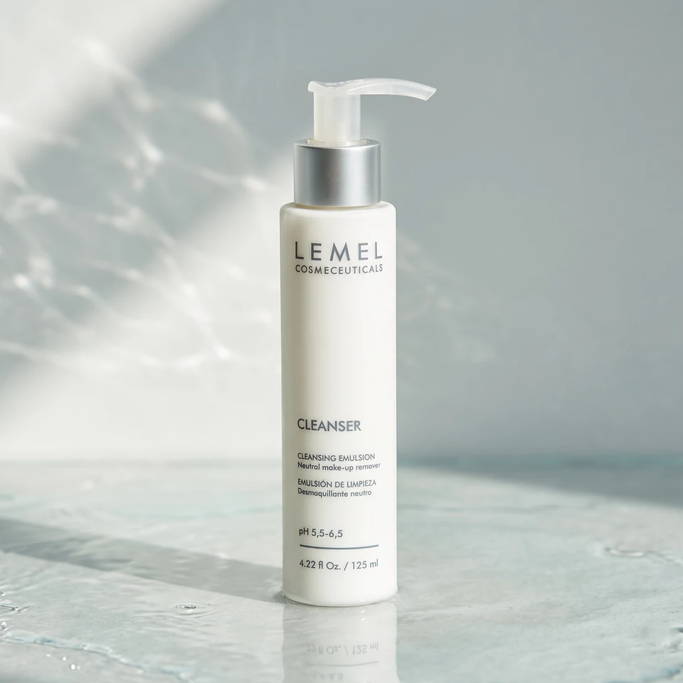 Cleanser · envase de 125 ml